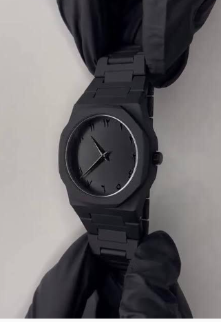 Black Arabic Aura Watch